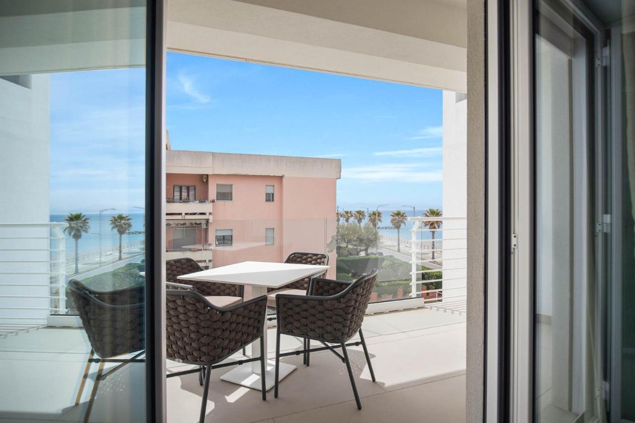 Seaside Hotel Capo dʼOrlando Екстериор снимка