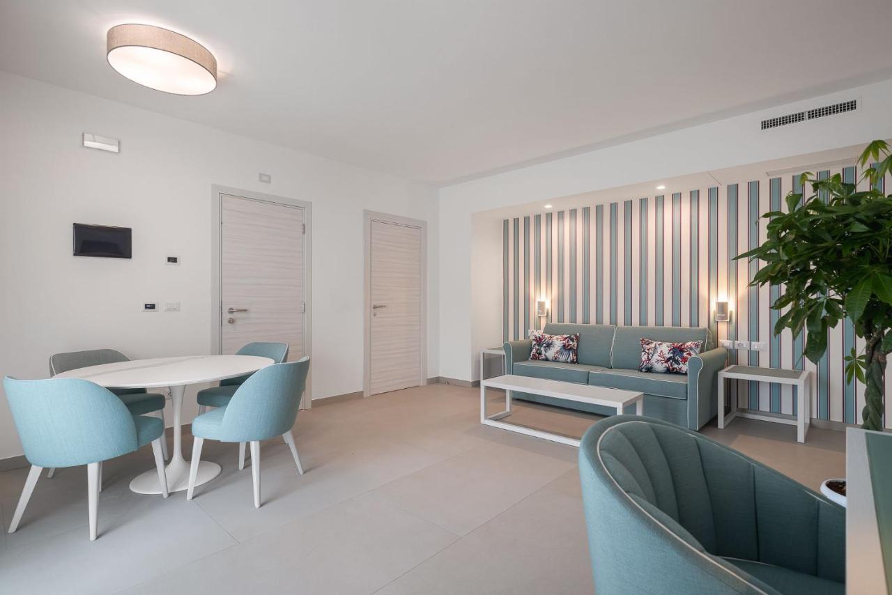 Seaside Hotel Capo dʼOrlando Екстериор снимка