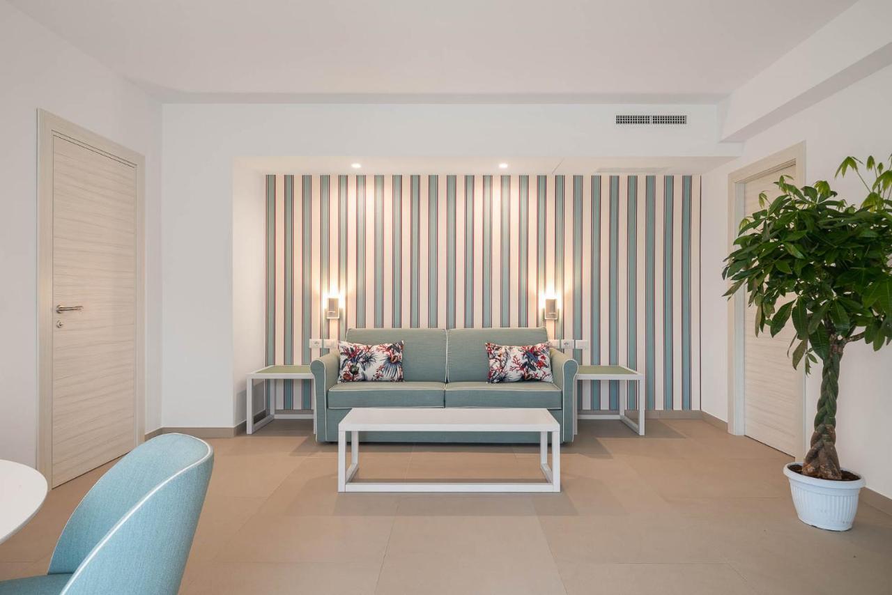 Seaside Hotel Capo dʼOrlando Екстериор снимка