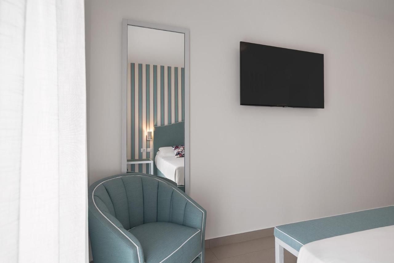 Seaside Hotel Capo dʼOrlando Екстериор снимка