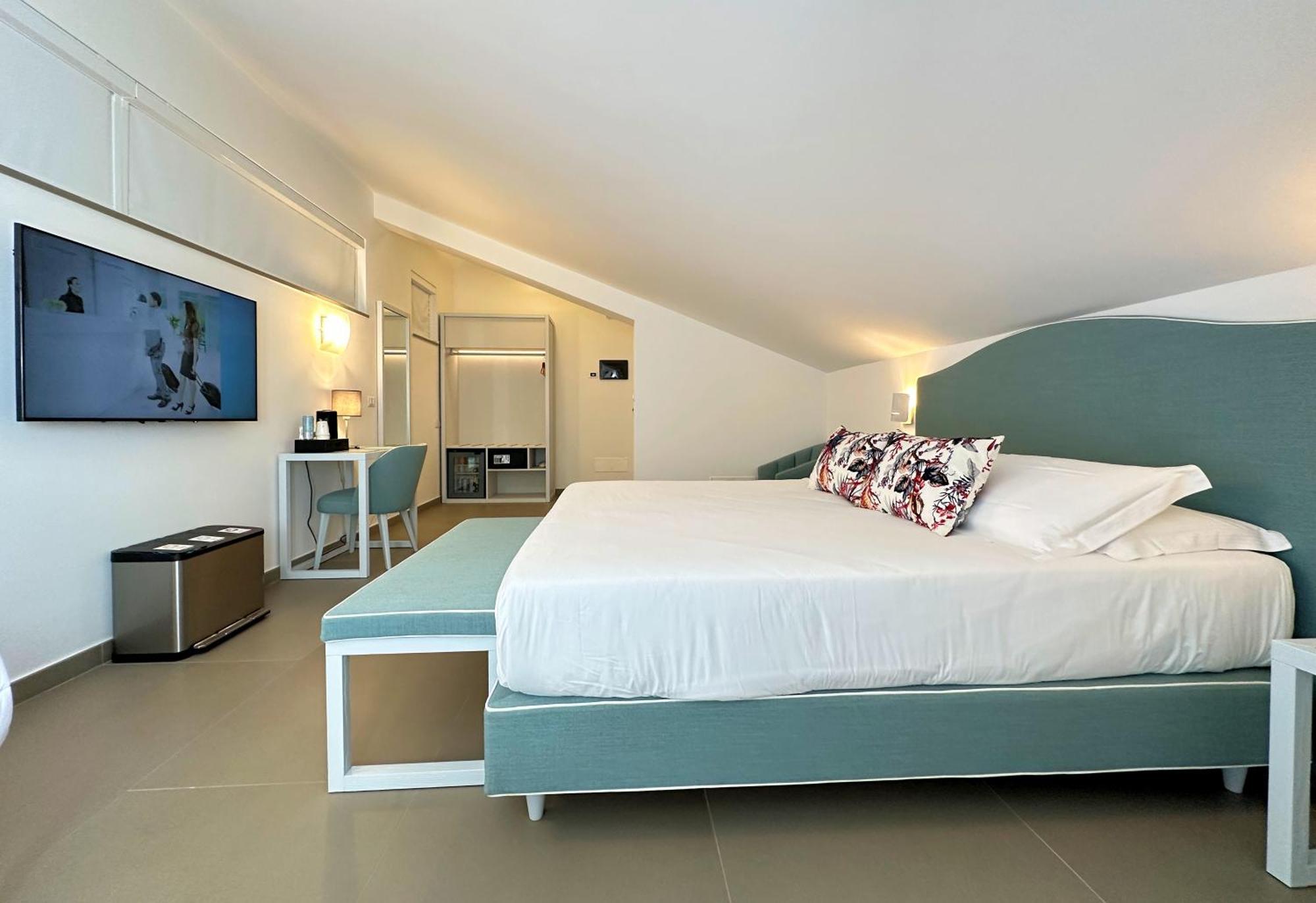 Seaside Hotel Capo dʼOrlando Екстериор снимка